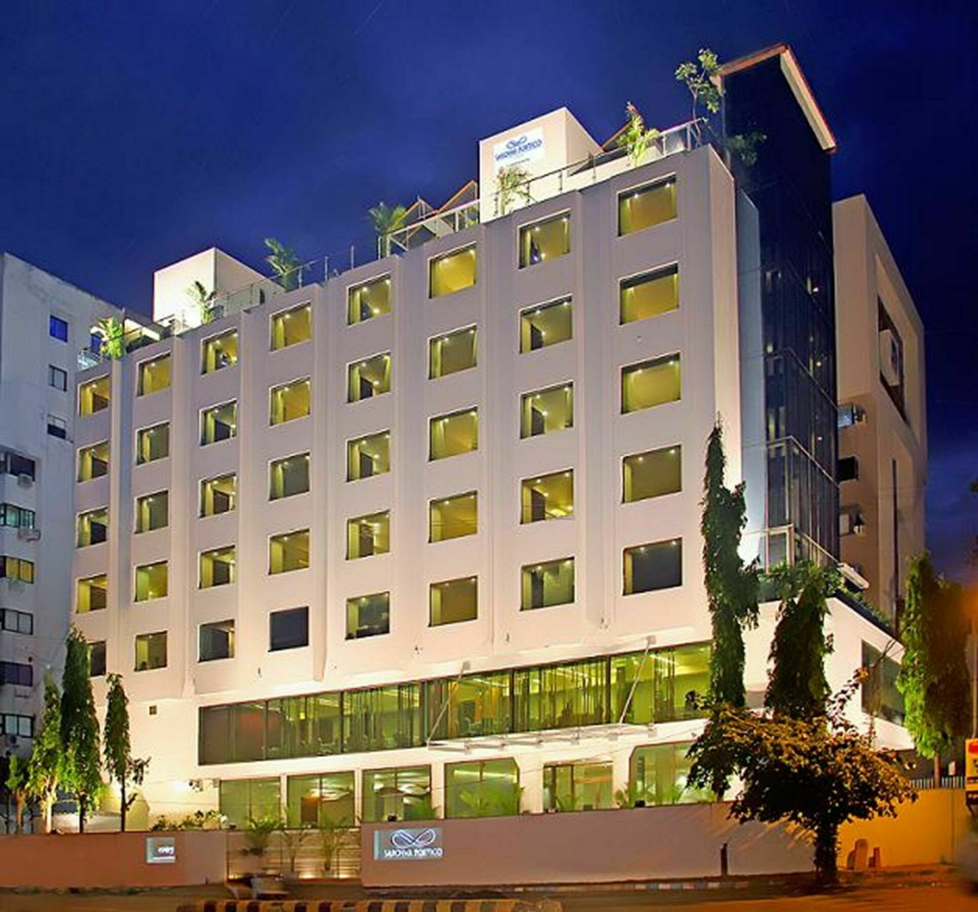 Marasa Sarovar Portico -Райкот Екстериор снимка
